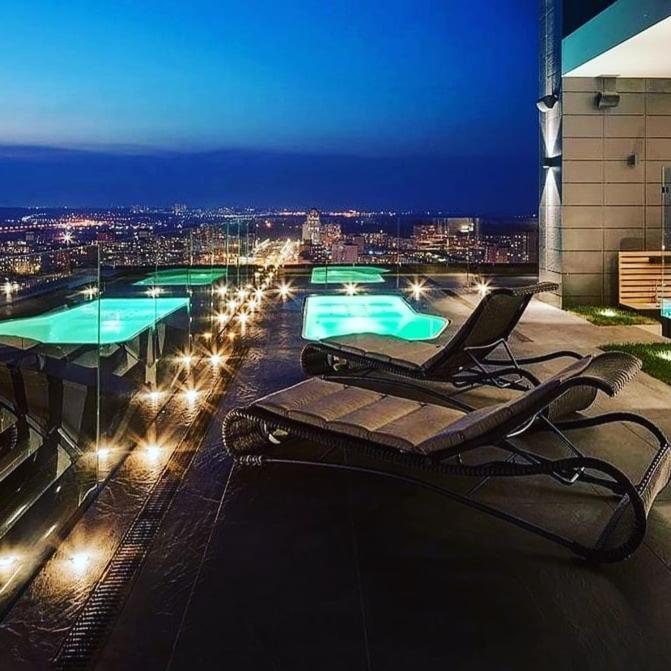 Vip 2 Rooms 75M2 Center Of Obolon Near River Side Kijev Kültér fotó