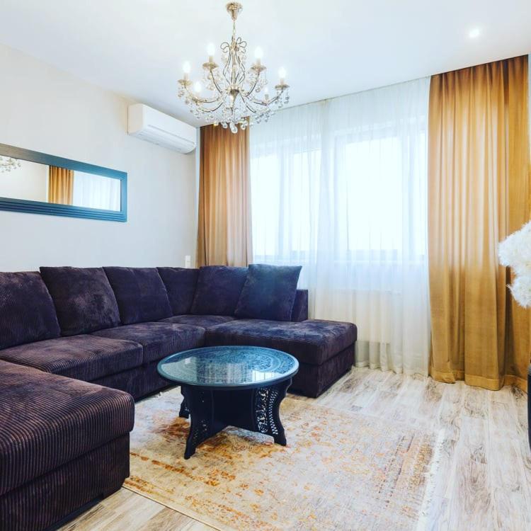 Vip 2 Rooms 75M2 Center Of Obolon Near River Side Kijev Kültér fotó