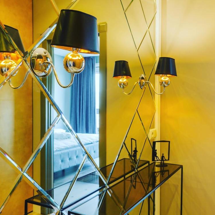 Vip 2 Rooms 75M2 Center Of Obolon Near River Side Kijev Kültér fotó